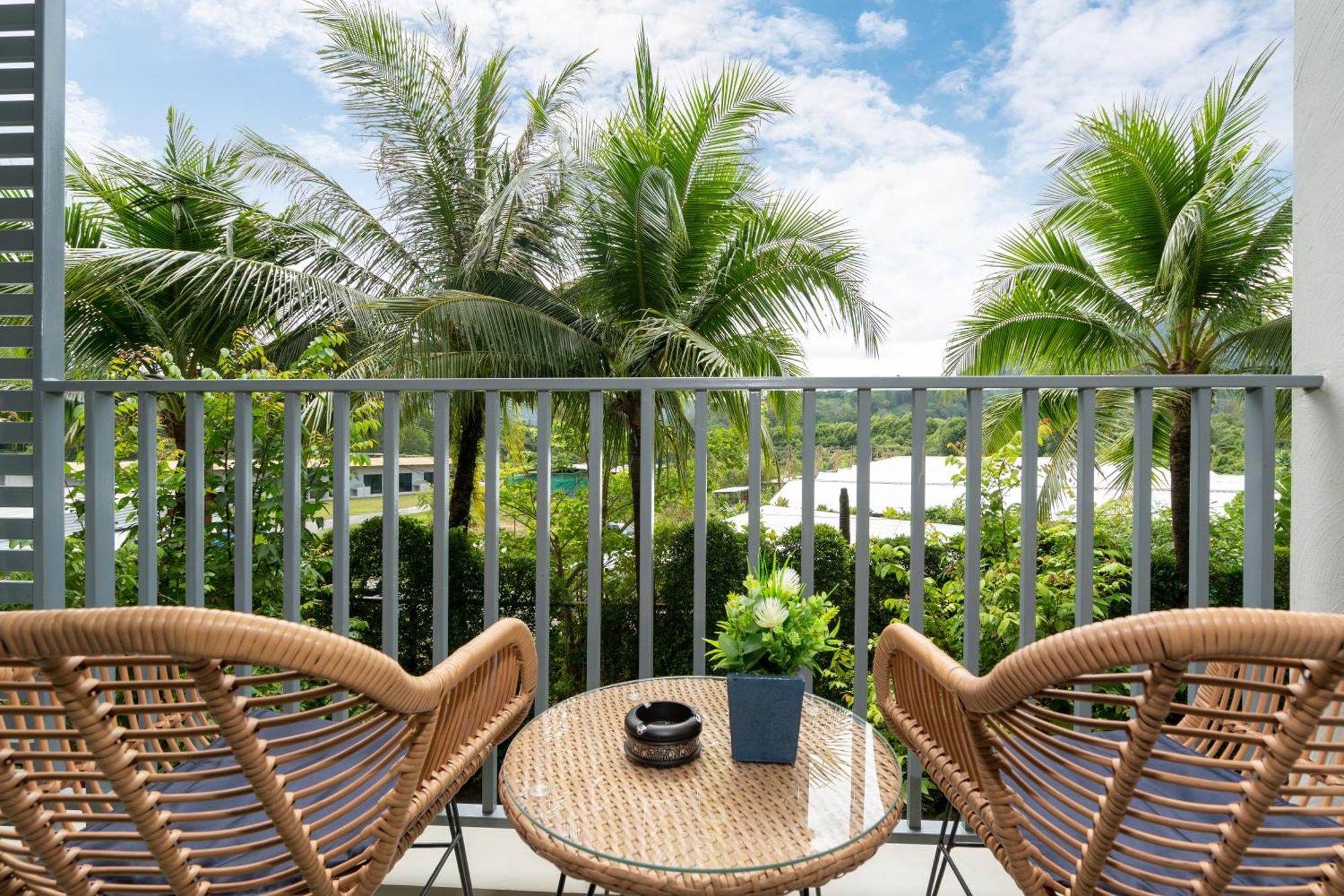 The Title Residencies Naiyang Beach Nai Yang Экстерьер фото